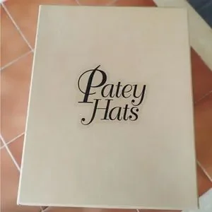Extremely rare - Ladies Dressage Riding Hunting Top Hat by Patey Hats of London Accessories | Extremely Rare Ladies Dressage Riding Hunting  main image 2